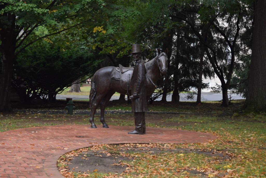 President Lincoln and his horse statue in front of his cottage