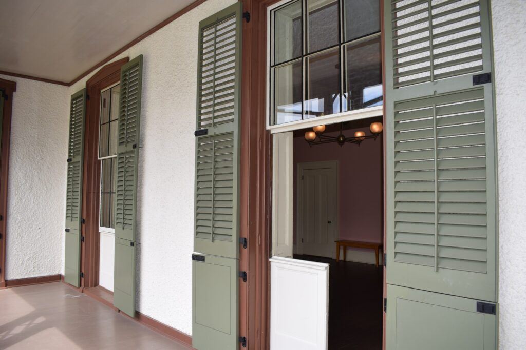The Windows of Lincoln's Cottage
